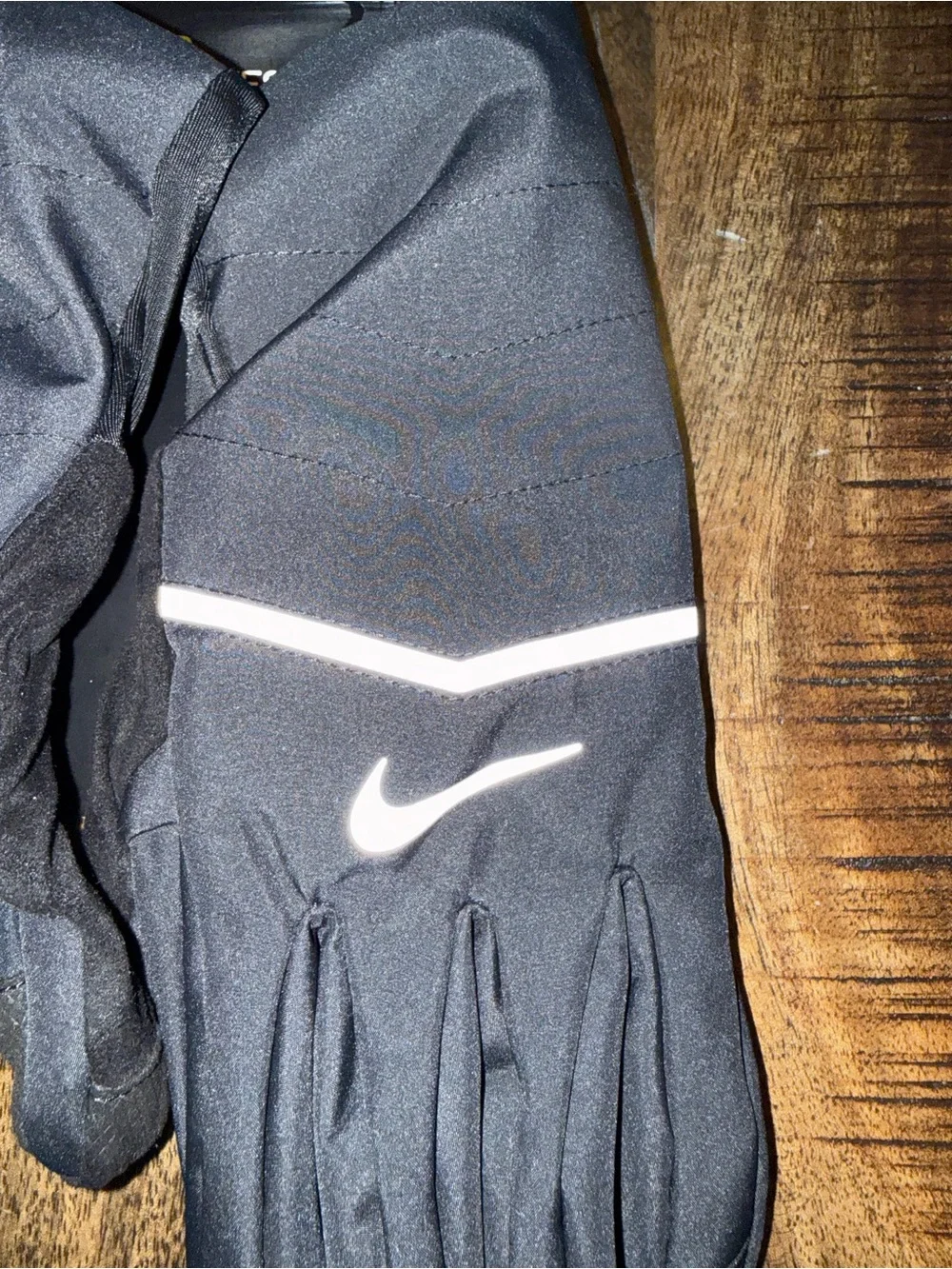 Nike Women's AeroShield Gloves in Black